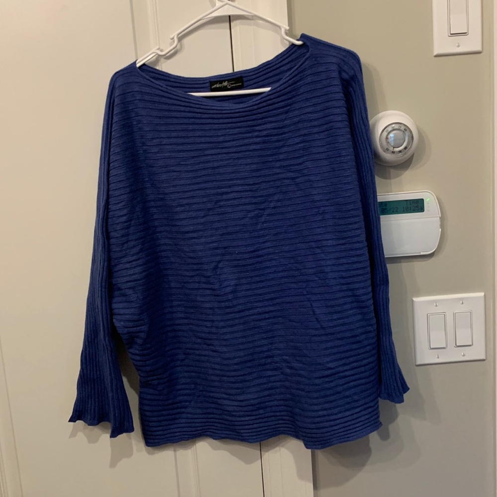 Like new.  Worn once .